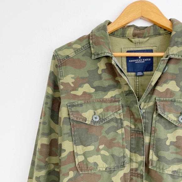 American Eagle Outfitters Camouflage Embroidered Jacket Size Small - Picture 3 of 15